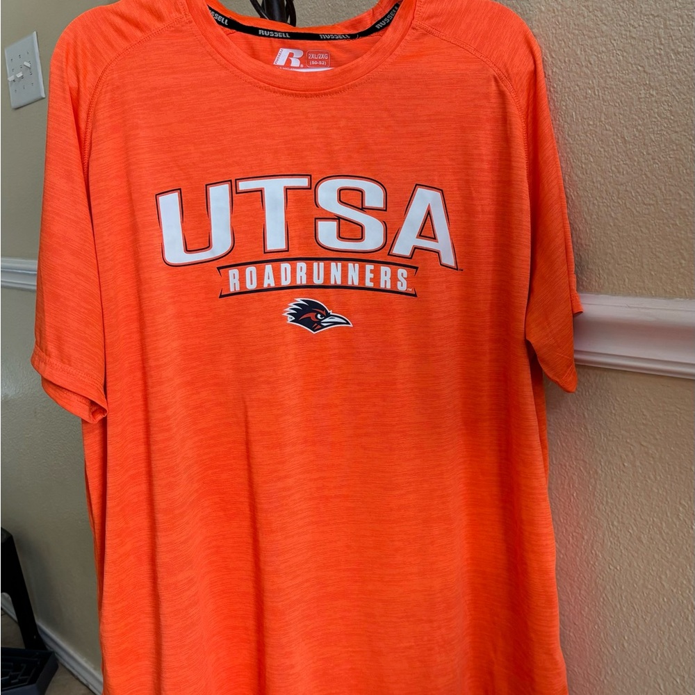 Men's orange UTSA TSHIRT